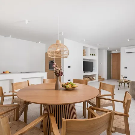 4 With Pool Soline, Krk, 280 M From Beach, By 4villas 빌라 솔린