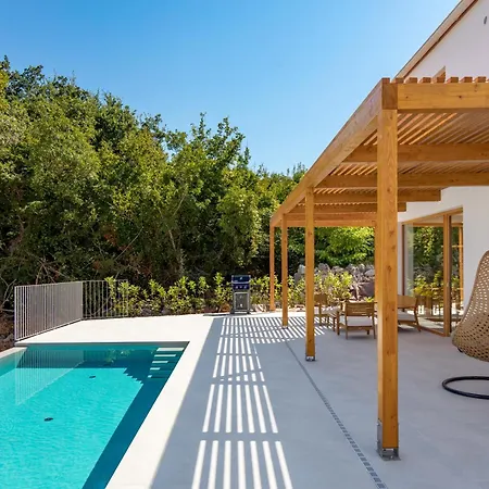 Вилла 4 With Pool Soline, Krk, 280 M From Beach, By 4villas