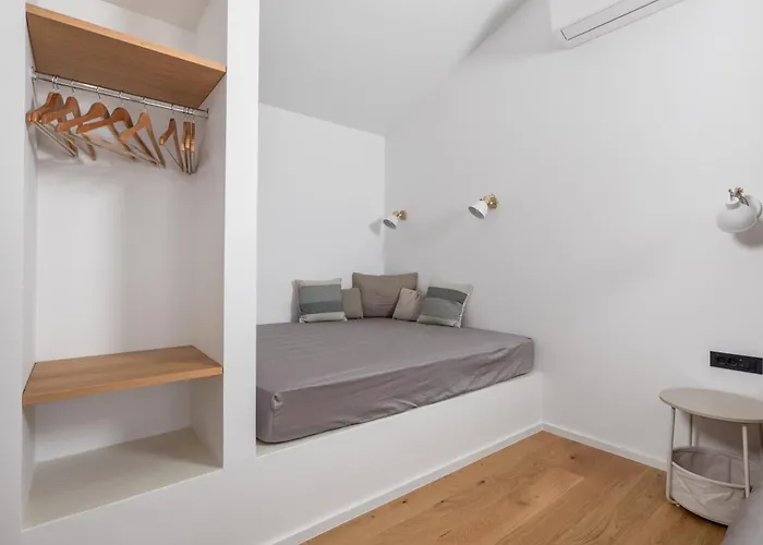 4 With Pool Soline, Krk, 280 M From Beach, By 4villas Vila *